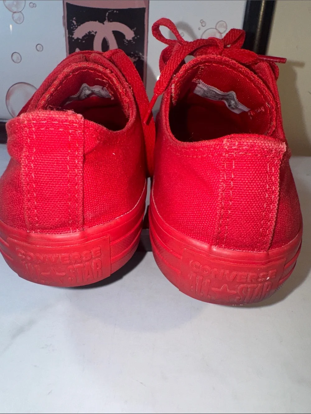 Converse All Star Unisex All-Red Low Top Canvas Sneakers - Men’s 6 or Women’s 8